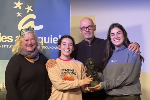 ENCUENTRO DE BACHILLERATO CON PEPE CASTRO.